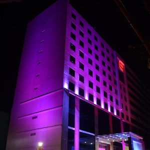 E Hotel